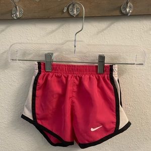 5/$20  Girls Nike Shorts 3T
